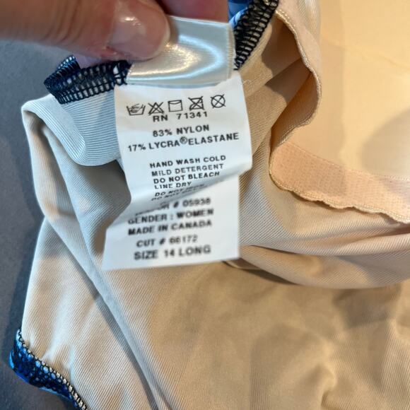 L.L. Bean Women's BeanSport Scoopneck Tanksuit - Size 14L NEVER WORN - Blue - Picture 11 of 11